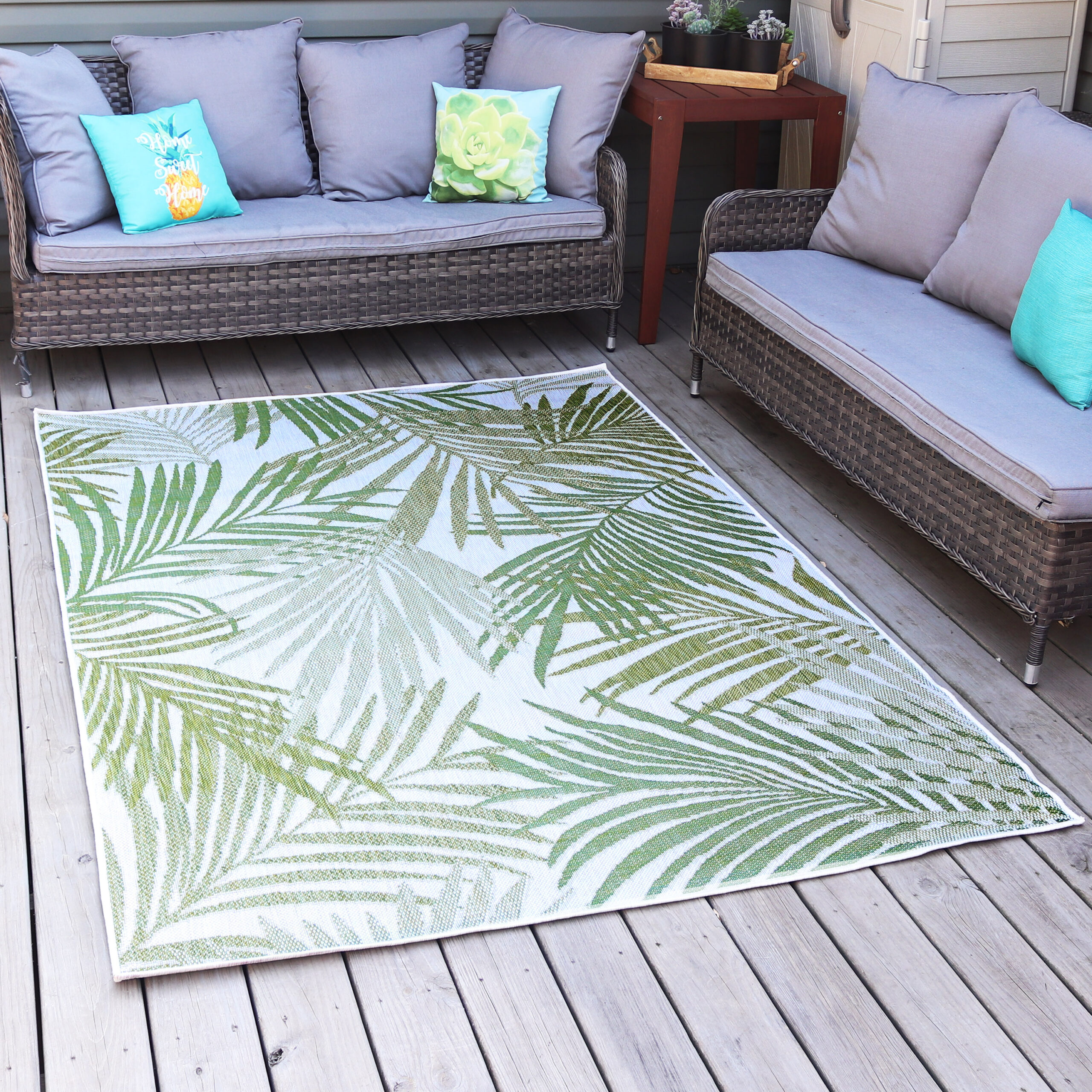 Sunnydaze Tropical Illusions Outdoor Patio Area Rug in Verdant - 5 x 7 Foot